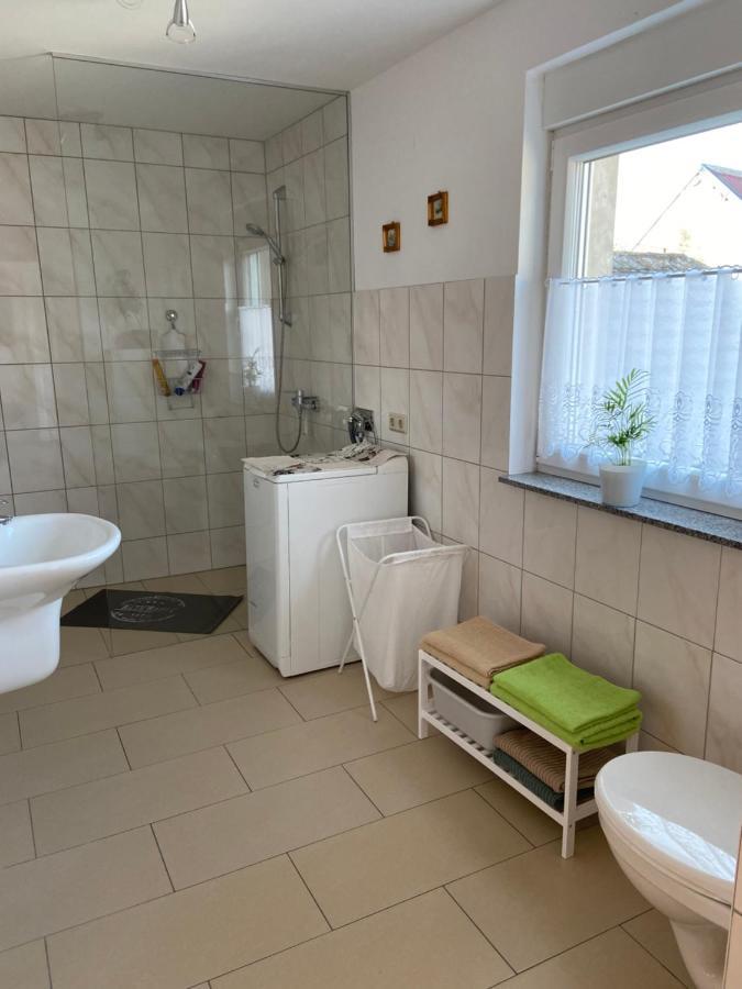 Schoen Moeblierte Wohnung In Genthin/ Ot Tucheim 외부 사진